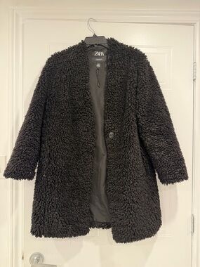 Zara | Black Faux-Shearling Coat